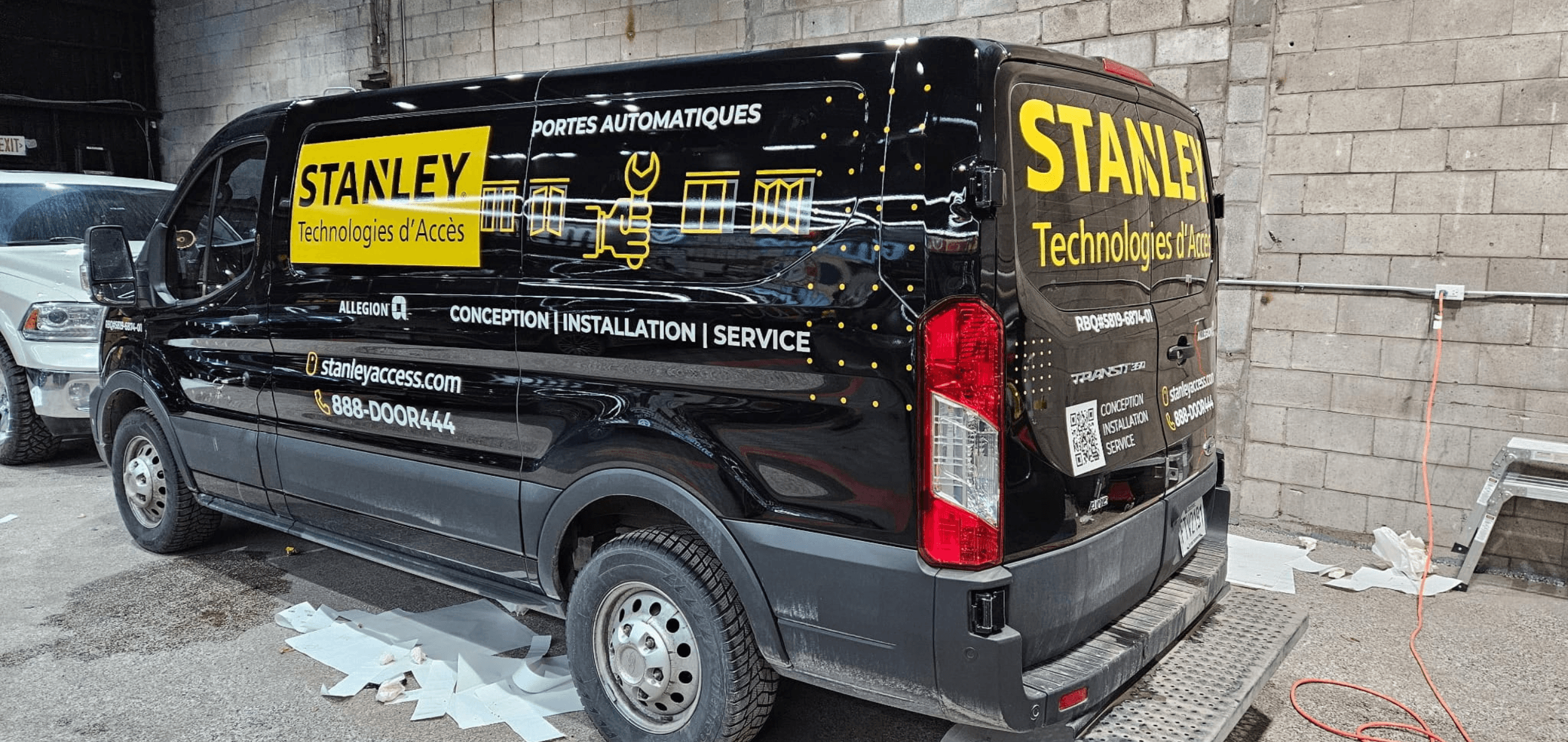 Stanley Technologies access van lettering